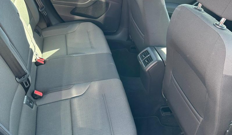 
								Volkswagen Golf 2018 full									