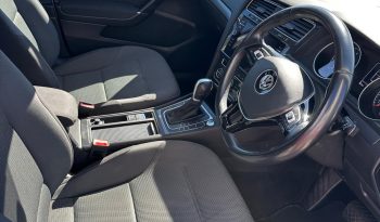 
										Volkswagen Golf 2018 full									