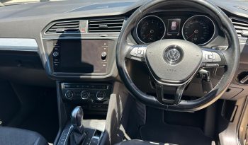 
										Volkswagen Tiguan TSi Comfortline 2018 full									