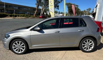 
										Volkswagen Golf 2018 full									