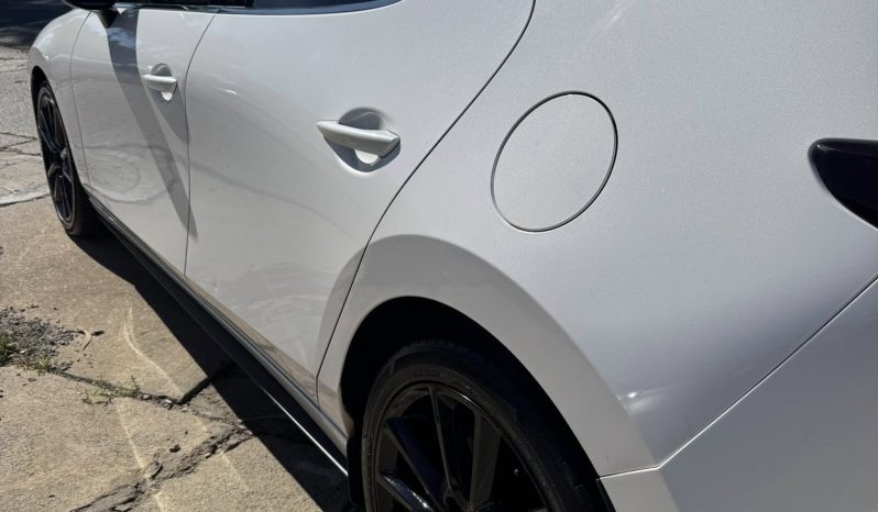 
								Mazda3 2021 Astina full									