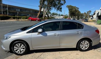 
										Honda Civic 2012 full									