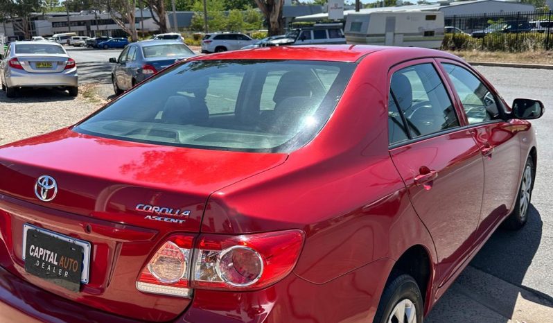 
								Toyota Corolla 2010 full									