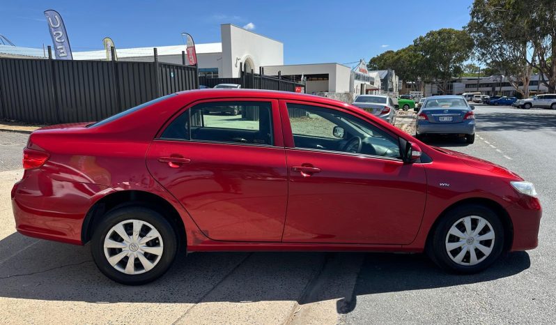 
								Toyota Corolla 2010 full									