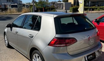 
										Volkswagen Golf 2018 full									