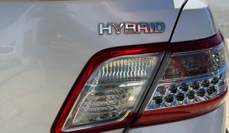 
								Toyota Camry Luxury Hybrid 2009 full									