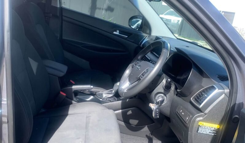 
								Hyundai Tucson Active 2020 full									