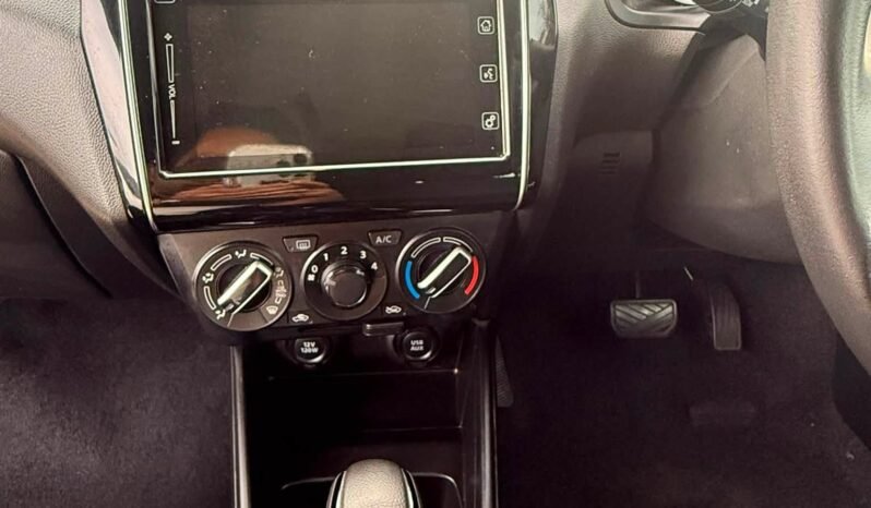
								Suzuki Swift 2023 full									