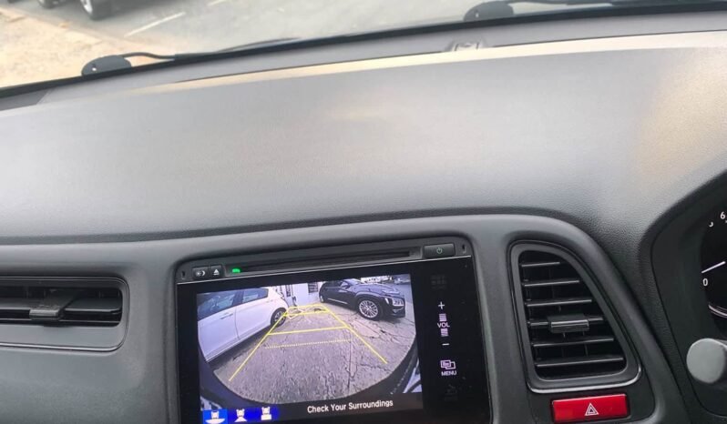 
								Honda HRV Vti 2017 full									