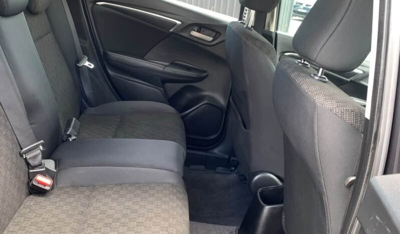 
								Honda Jazz VTi-L 2017 full									