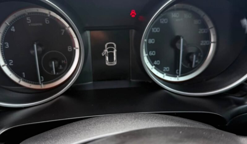 
								Suzuki Swift 2023 full									