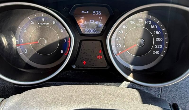 
								Hyundai Elantra 2014 Trophy full									