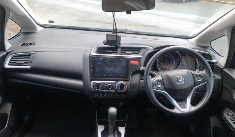 
								Honda Jazz VTi-L 2017 full									