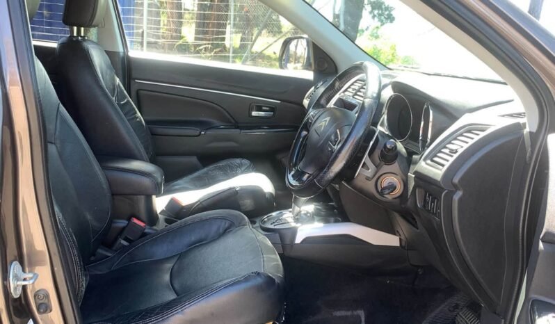 
								Citroen C4 2012 full									
