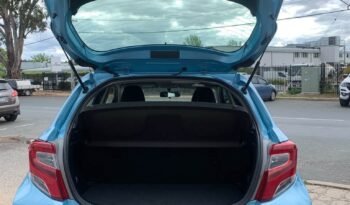 
										Toyota Yaris Ascent 2015 full									