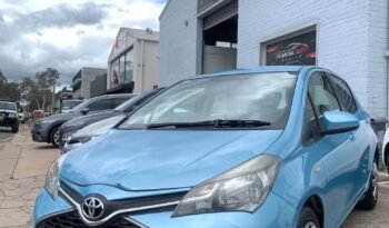
										Toyota Yaris Ascent 2015 full									