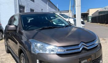 
										Citroen C4 2012 full									
