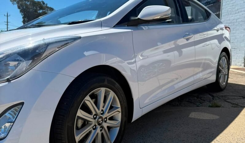 
								Hyundai Elantra 2014 Trophy full									