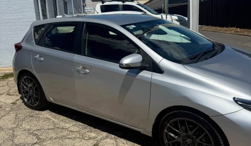 
								Toyota Corolla Ascent Sports 2016 full									