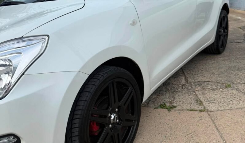 
								Suzuki Swift 2023 full									