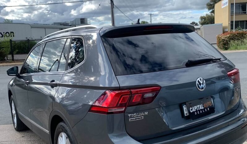 
								Volkswagen Tiguan Awd 2020 full									