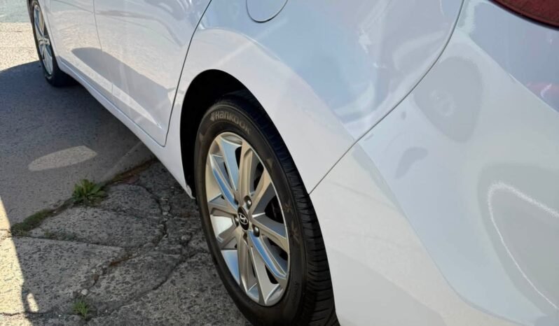 
								Hyundai Elantra 2014 Trophy full									