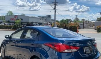 
										Hyundai Elantra 2015 SE full									