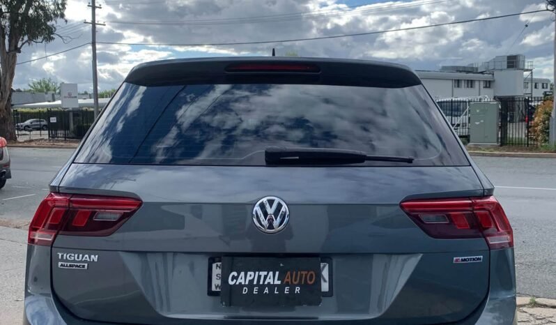 
								Volkswagen Tiguan Awd 2020 full									