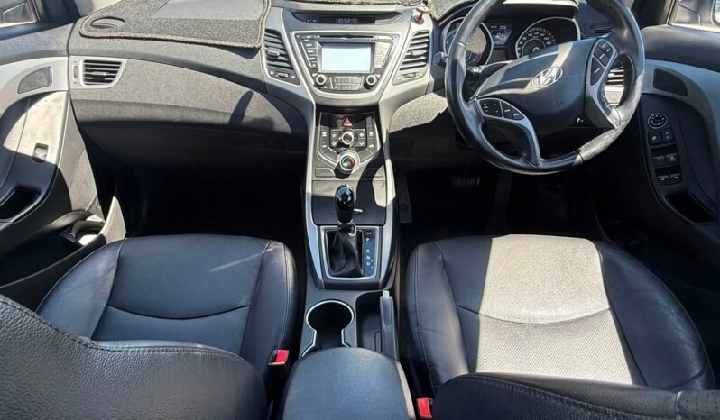 
								Hyundai Elantra 2014 Trophy full									