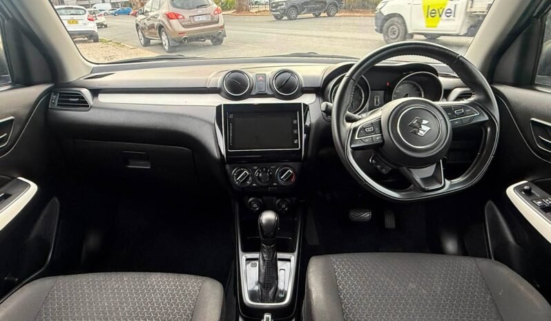
								Suzuki Swift 2023 full									